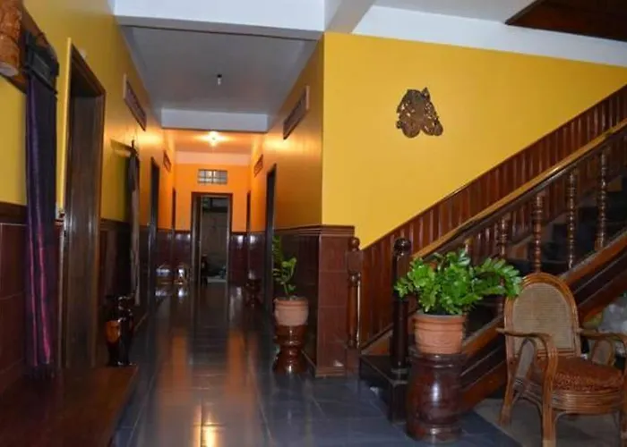 Big Lyna Villa & Homestay Siem Reap